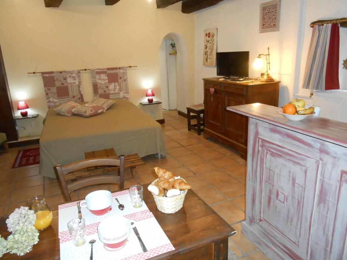 Chambre D'Hotes Le Fourniou Melle  Ngoại thất bức ảnh